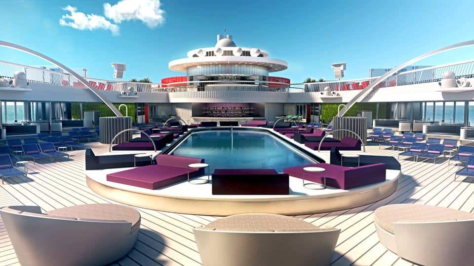 Scarlet Lady deck pool by Fox Travel