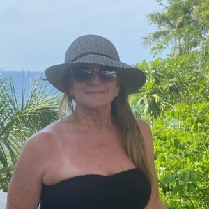 Lori Team Fox Travel